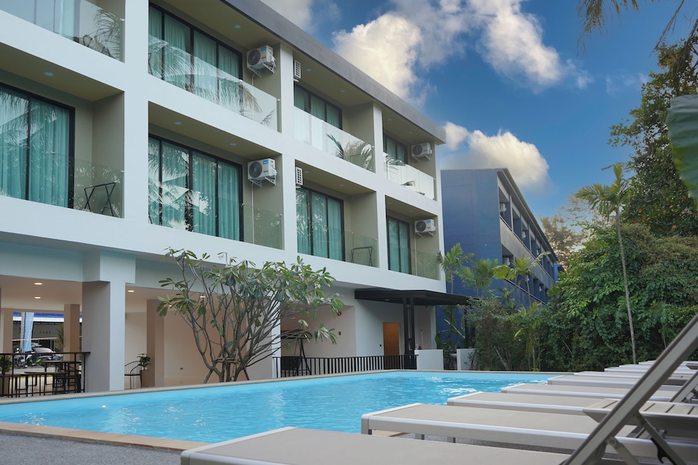 Seaside Naithon Phuket 5/54