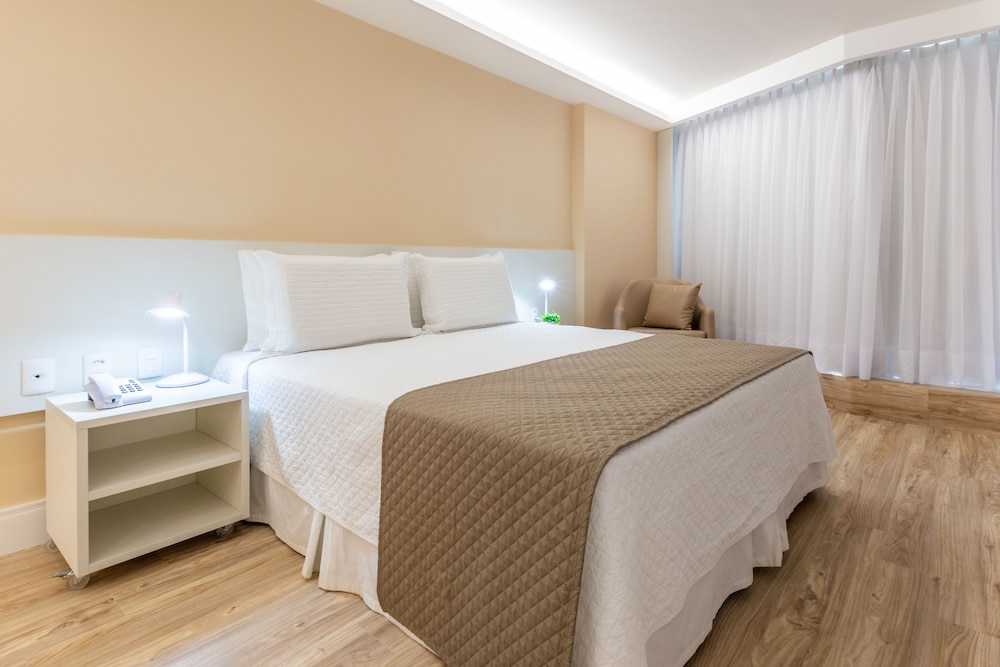 Hotel Brisa Suites 8/64