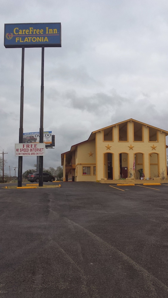 Carefree Inn Flatonia 3/21