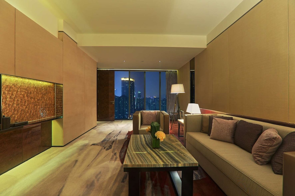 Hilton Guangzhou Tianhe 48/79
