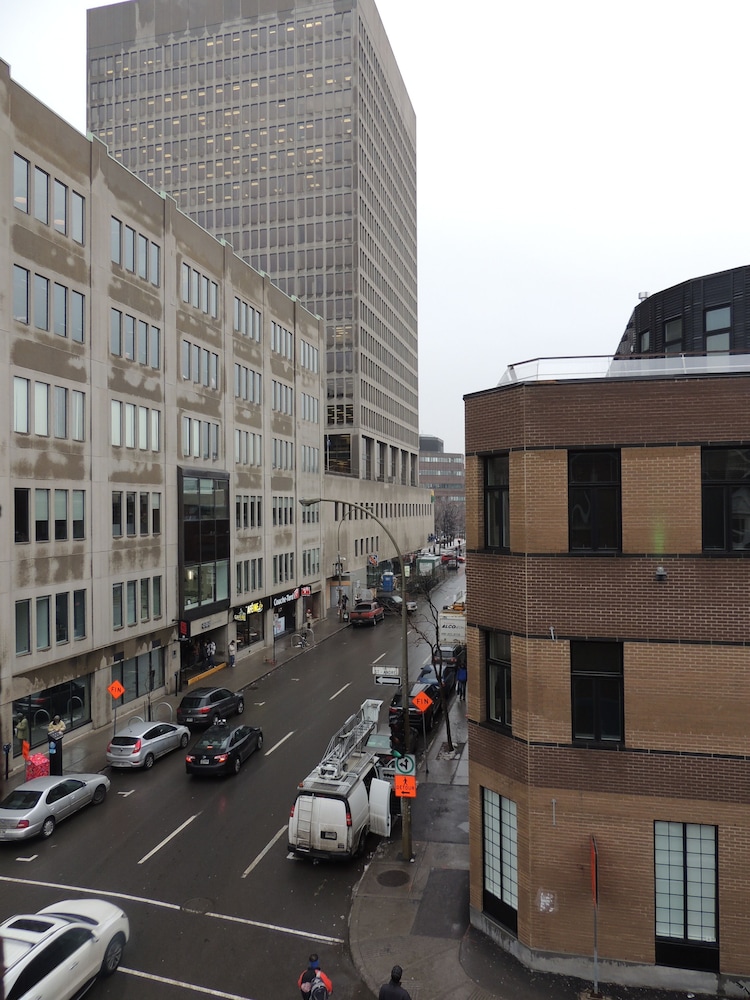Hotel Arena Palace Montreal 19/20