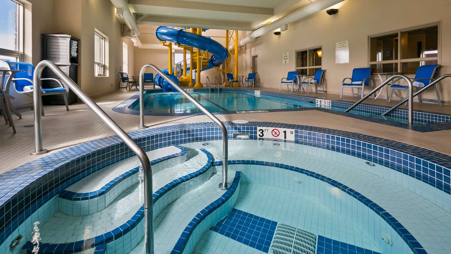 Best Western Plus Okotoks Inn and Suites 3/11