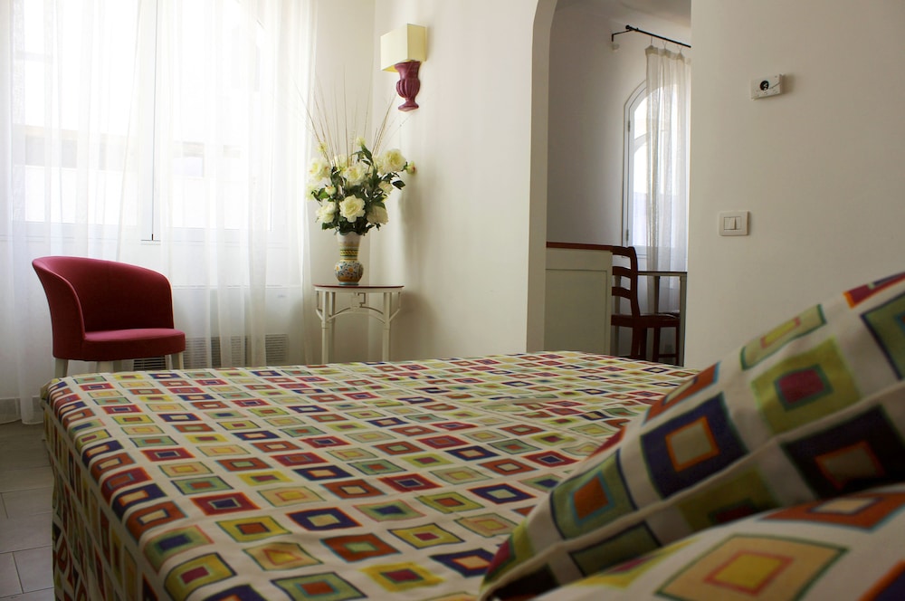 Hotel O Scia 41/50