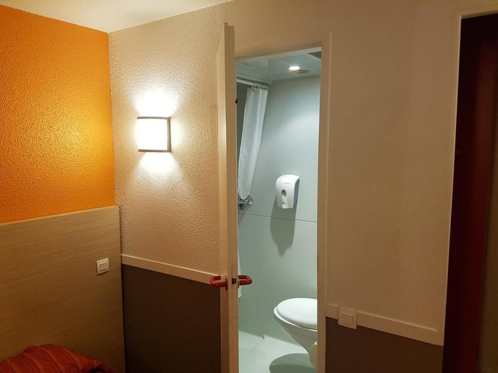 STANDARD, TWIN BEDS