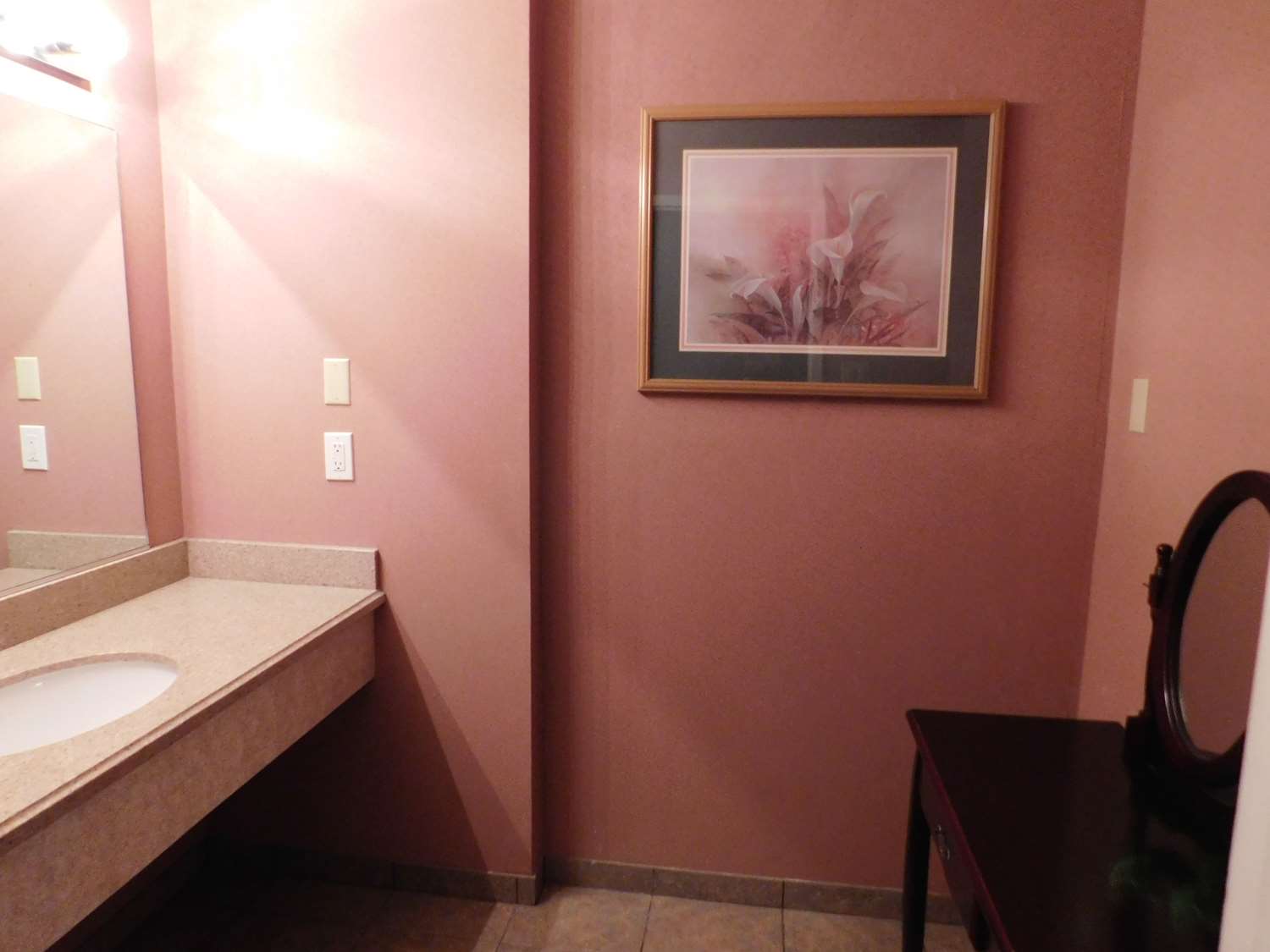 Days Inn by Wyndham Novato/San Francisco 48/50