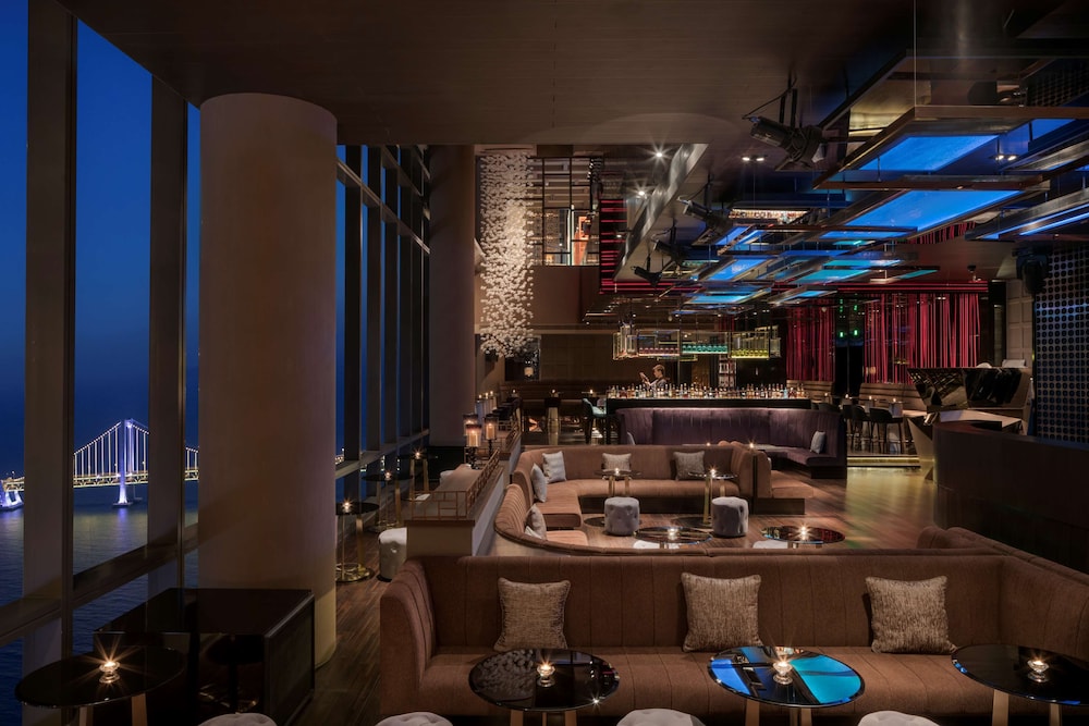 Grand Hyatt Dalian 62/67
