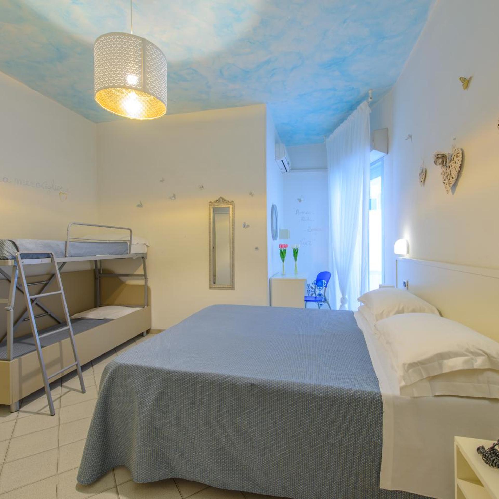 غرفة سوبيريور رباعية، Hotel Caraibi 2/4