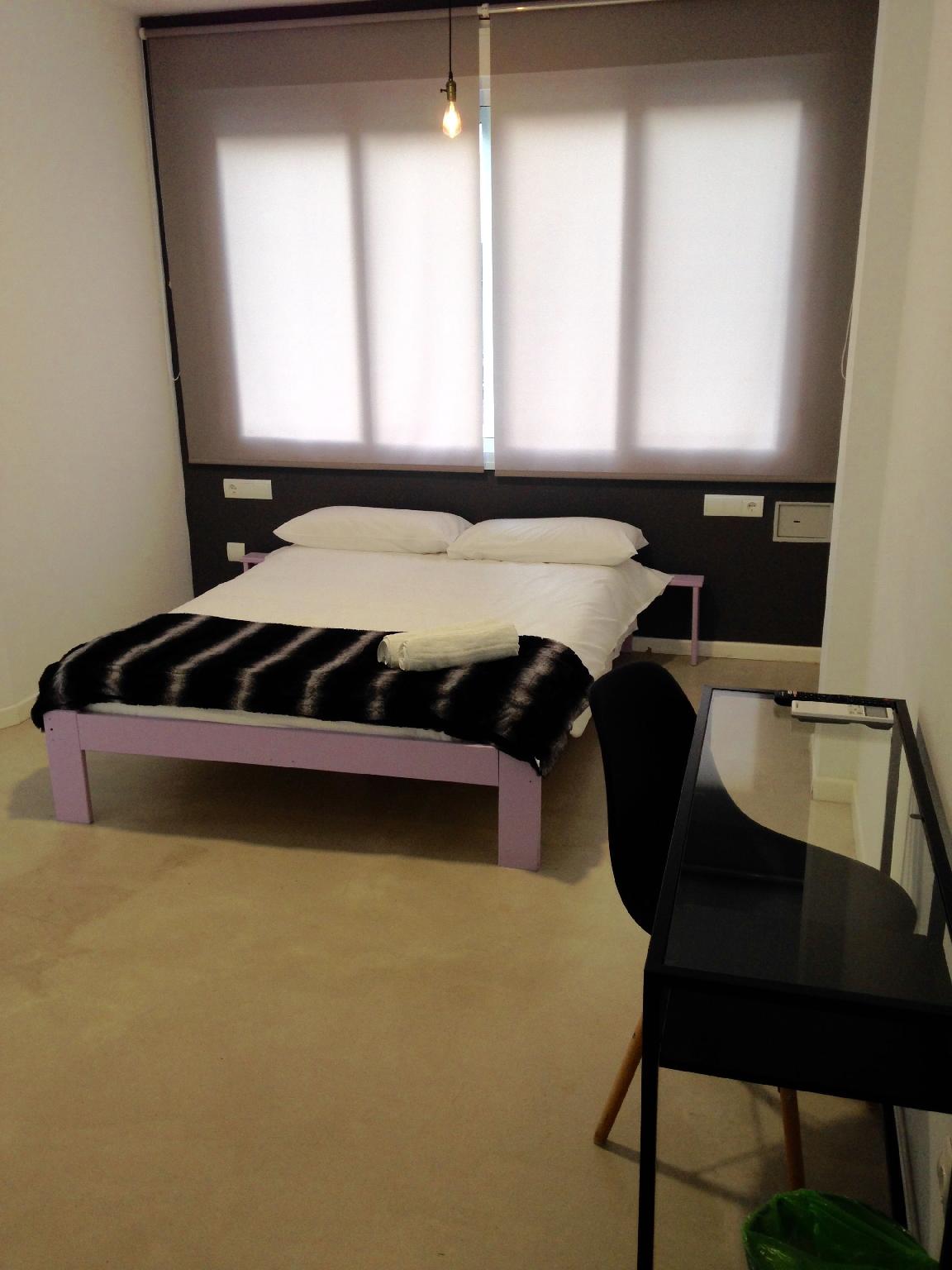 Solroom (Plz. La Nogalera) - Adults Only 6/34
