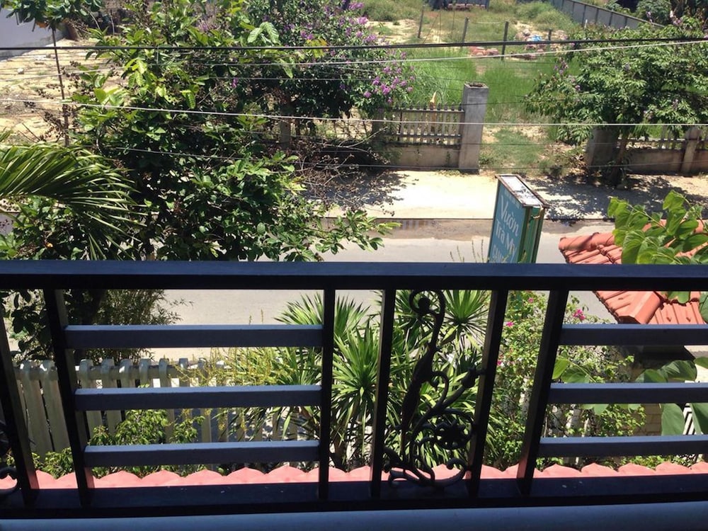 Camellia Homestay photo5