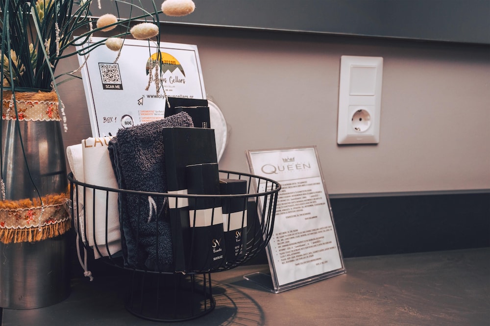 Elizabeth Queen Luxury Rooms 22/50