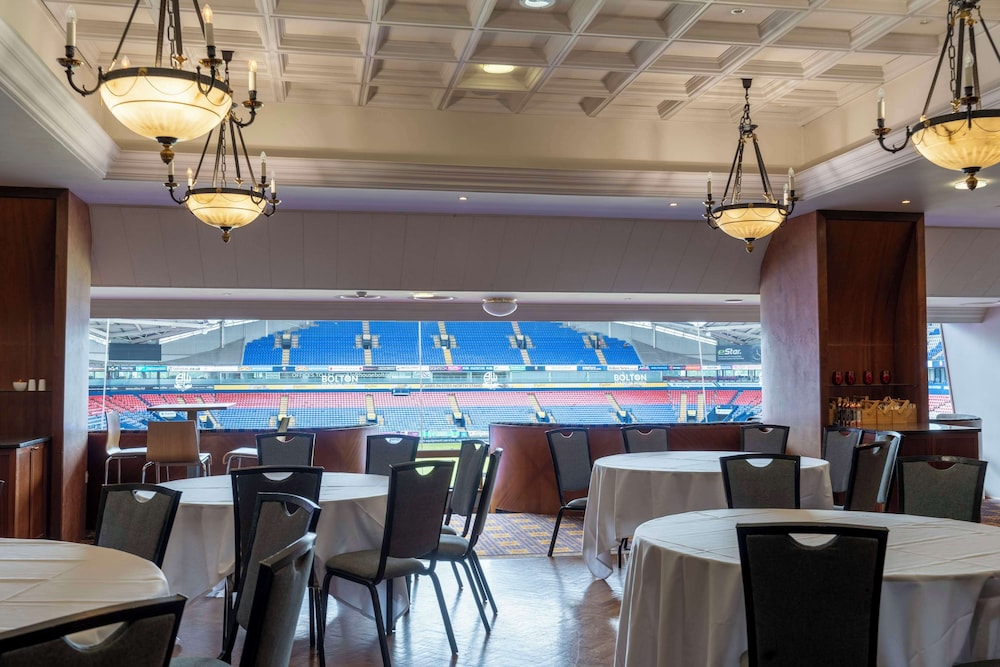 The Bolton Stadium Hotel, a member of Radisson Individuals 42/57