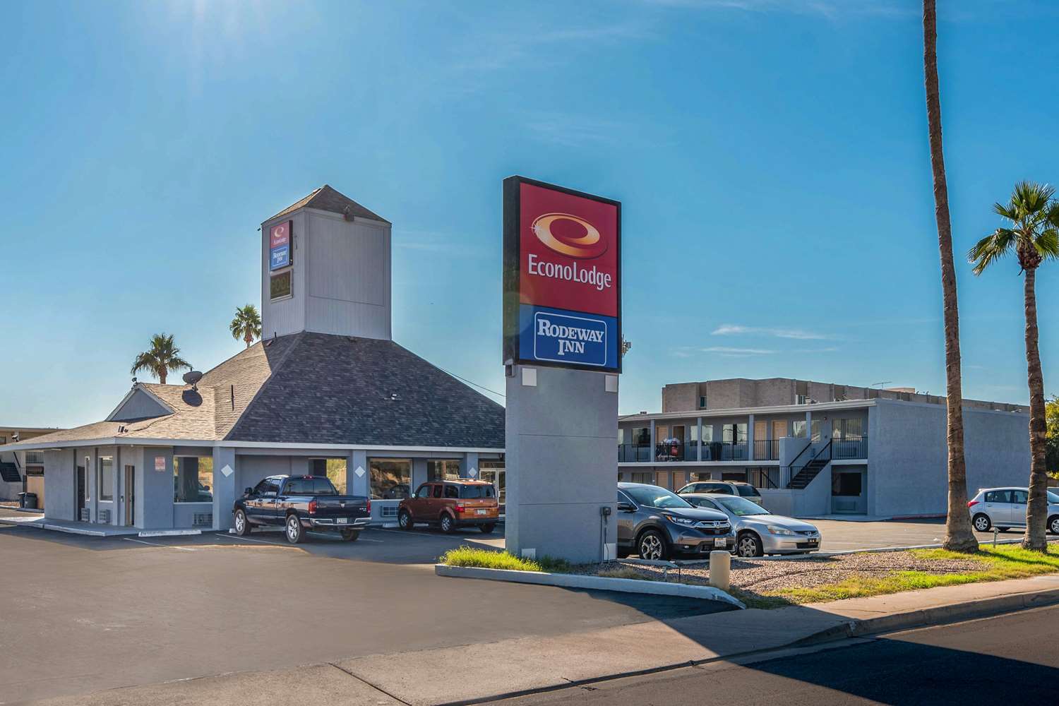 Econo Lodge Phoenix North I-17 12/16