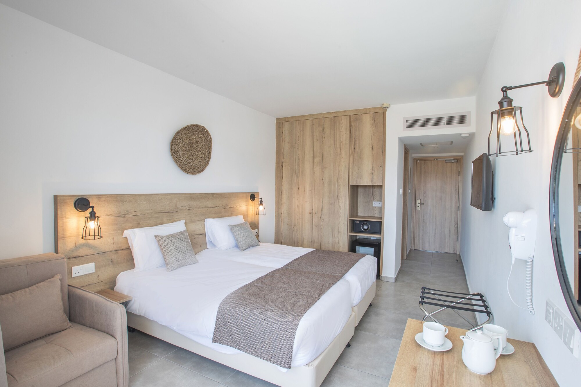 Double Room - Pool View