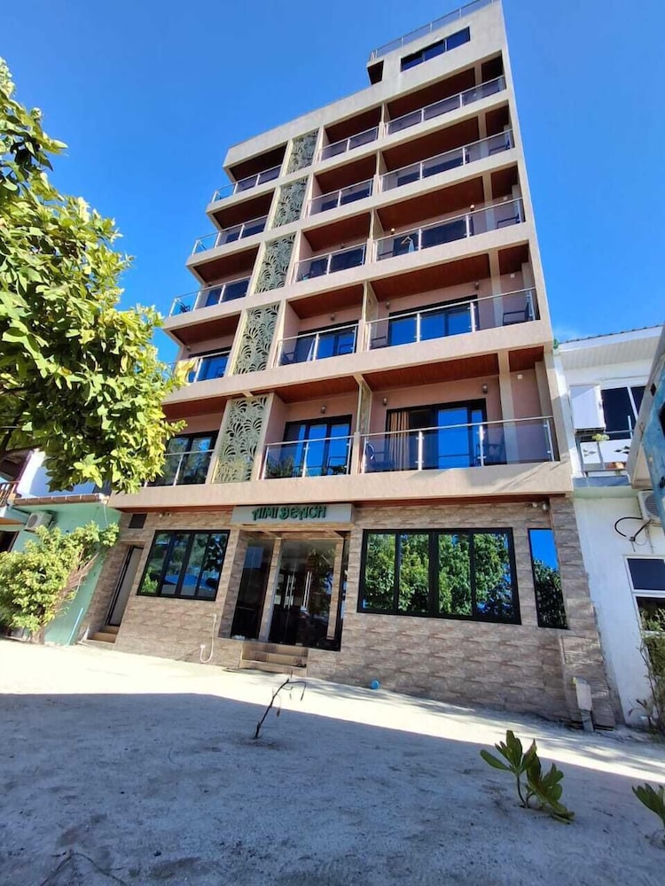 AIMI Beach Hotel 17/64