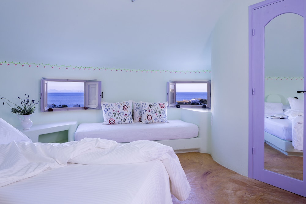 Windmill Villas 6/37