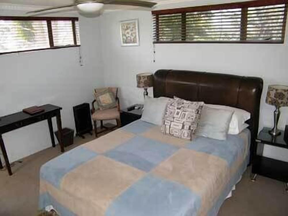 Princes Lodge Guest House 7/26