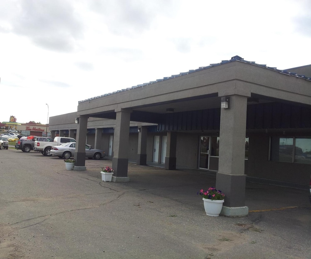 Swift Current Thriftlodge 59/61