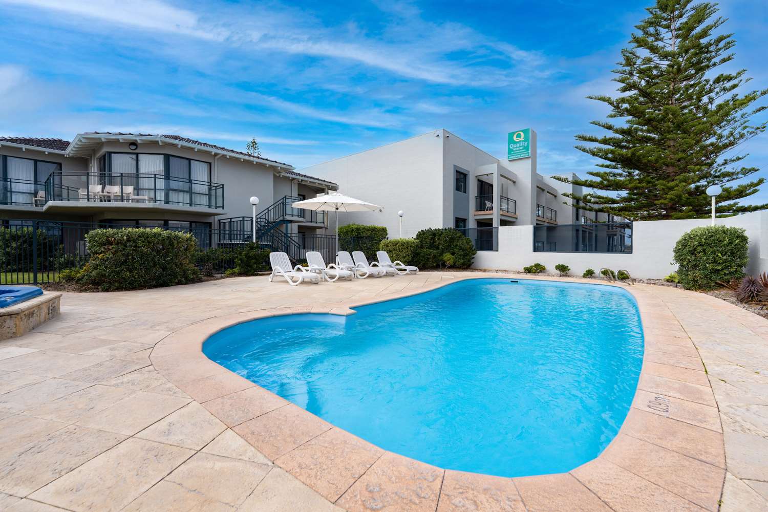 Quality Resort Sorrento Beach 57/59