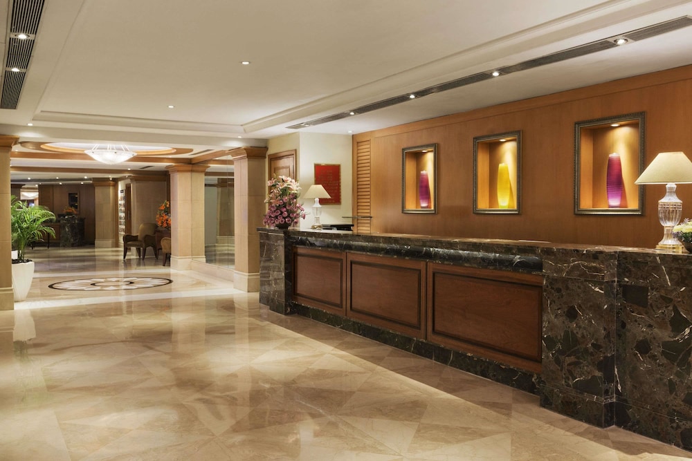 Ramada Plaza Palm Grove 6/54
