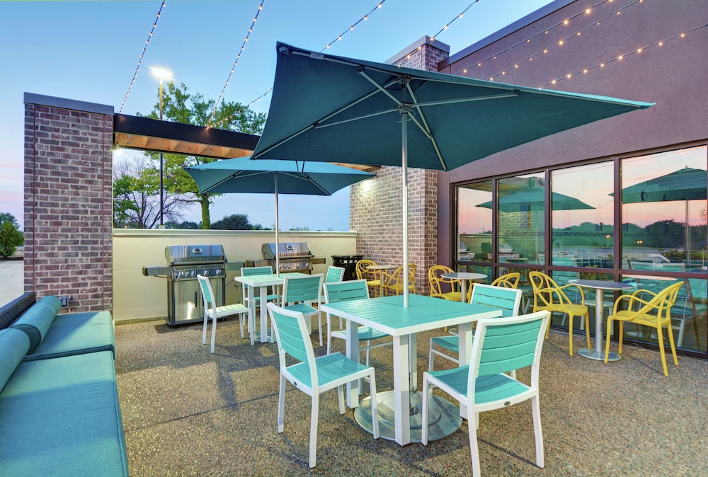 Home2 Suites By Hilton Bettendorf Quad Cities Ia 43/49
