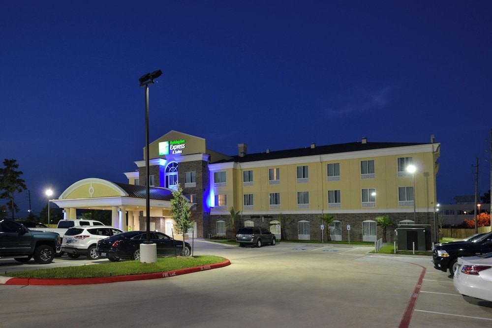 Holiday Inn Express & Suites Houston Nw - Tomball Area 9/70