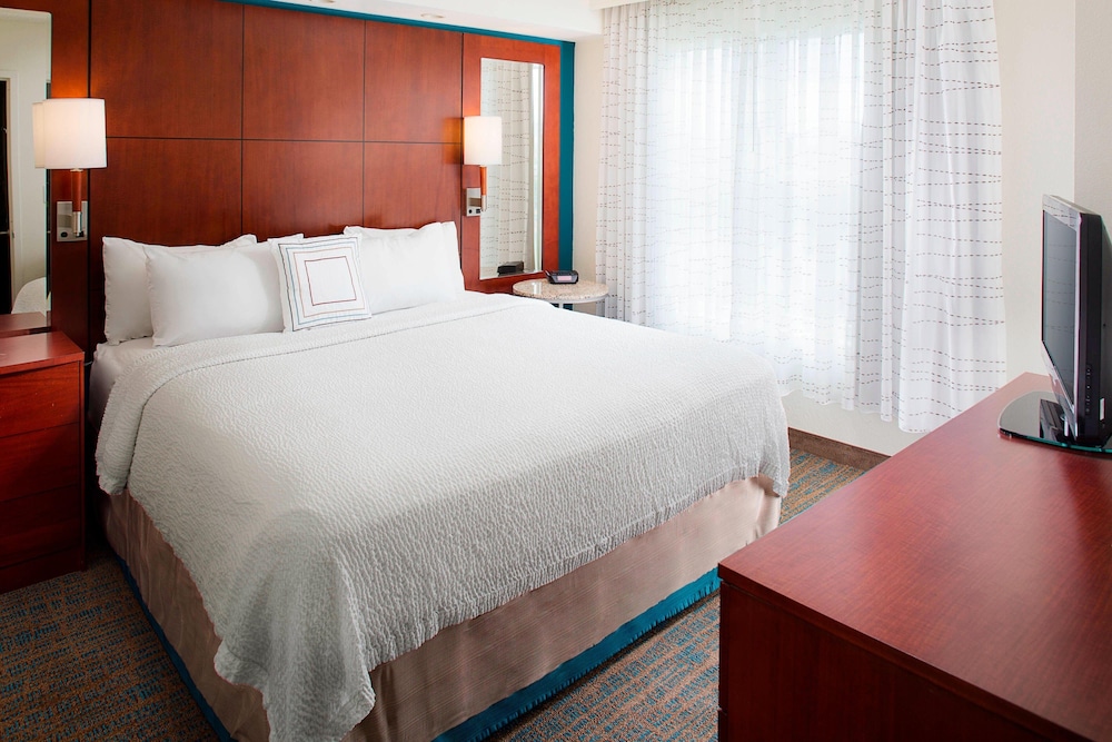 Residence Inn By Marriott Roanoke 8/42