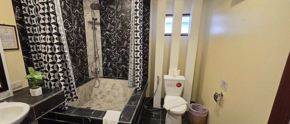 Nirvana Boutique Suites 49/50