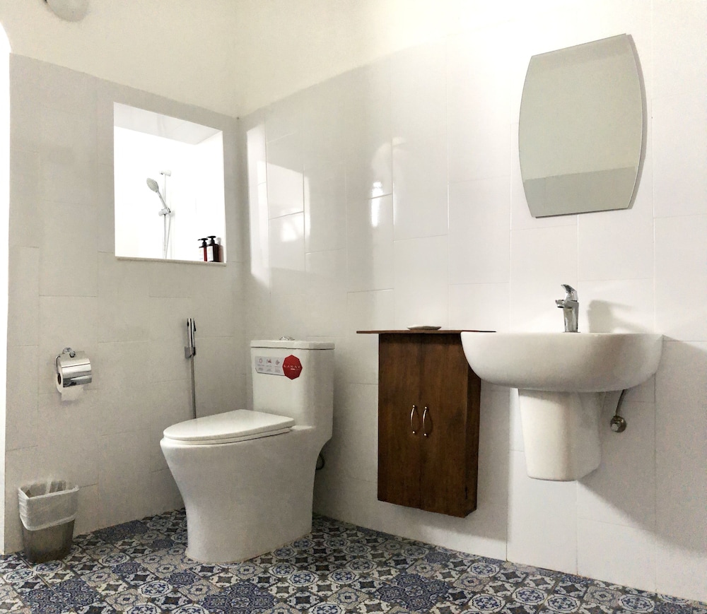 Canary Guesthouse 62/65