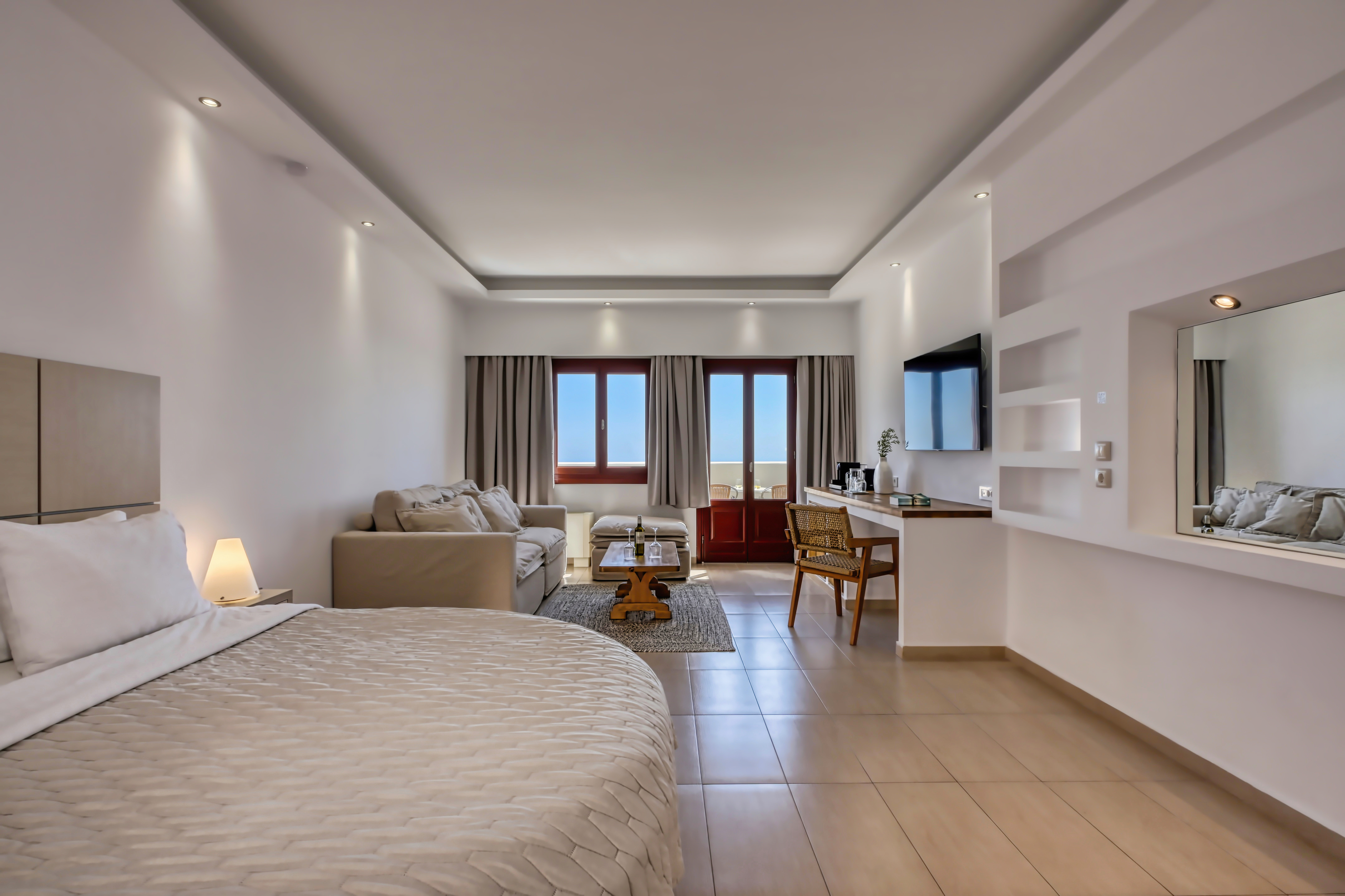 Honeymoon, Suite, Outdoor Jetted Tub