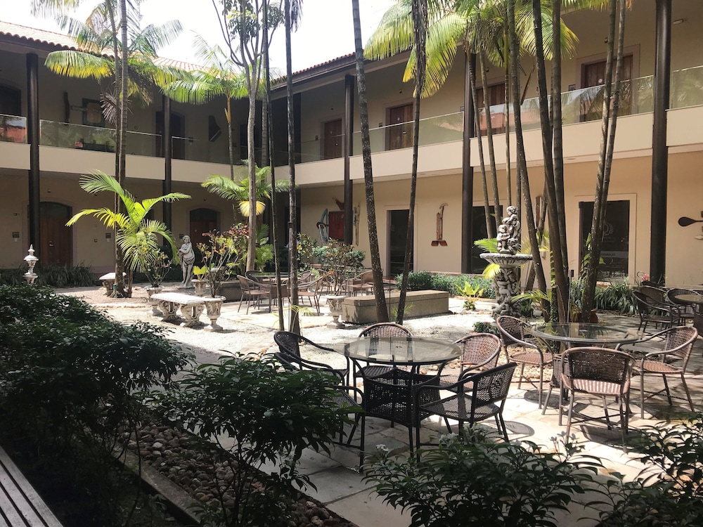 Atrium Quinta De Pedras 63/68