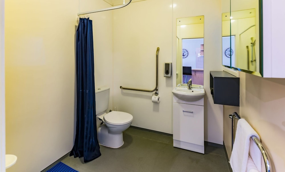 Bay of Islands Holiday Apartments 47/50