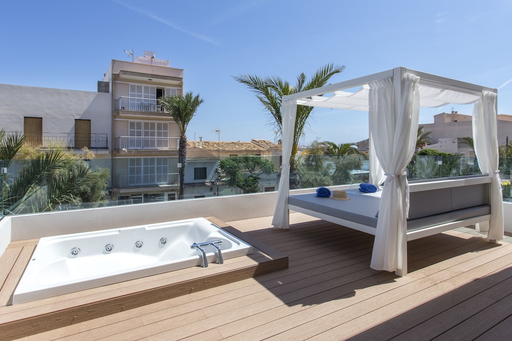 Llaut Boutique Hotel 16/50