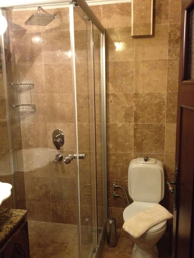 Nilya Hotel 30/31