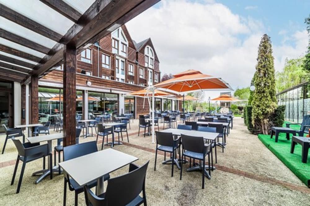 Domaine de La Foret D Orient Natur Hotel Golf Spa 41/55