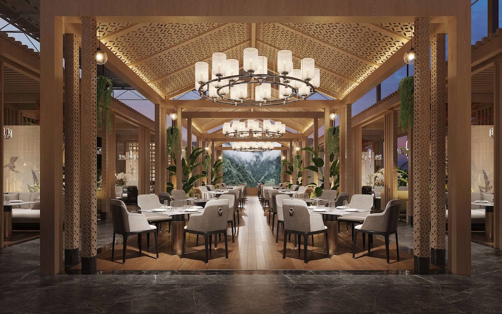 Ramada Encore by Wyndham Xishuangbanna Jinghong 11/14