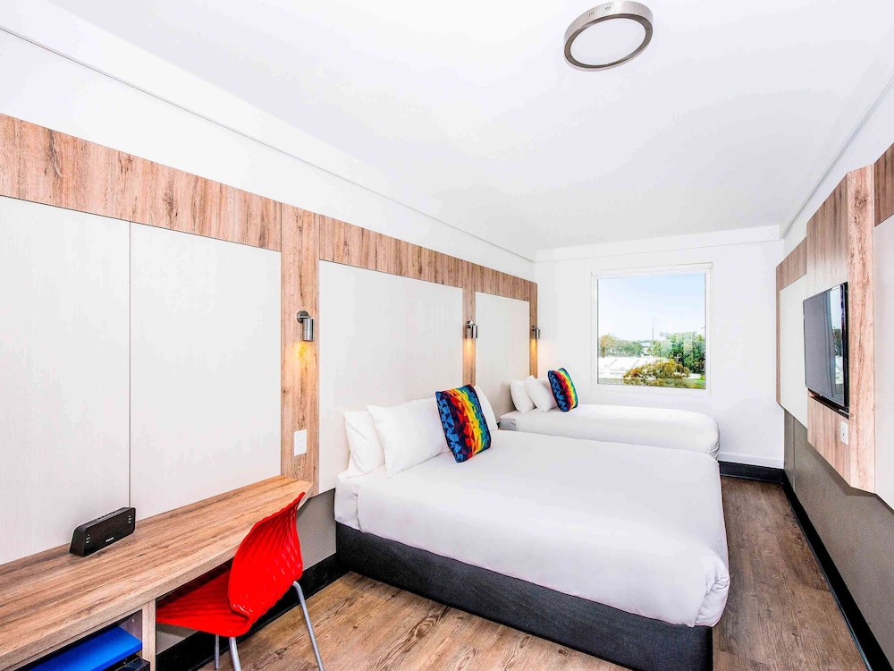 Ibis Budget Sydney Airport 12/64