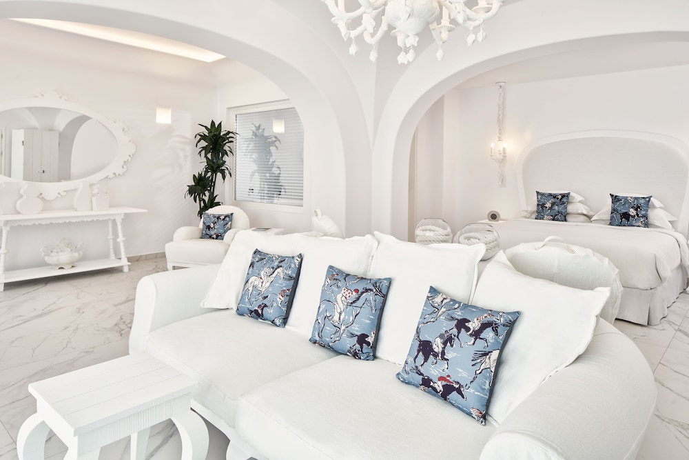 Canaves Oia Suites 55/80