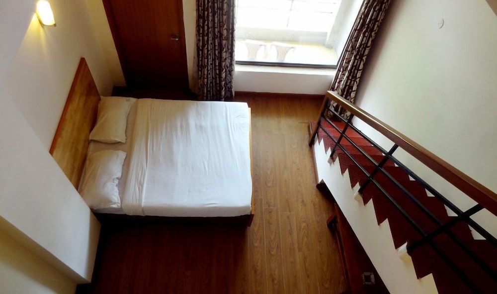RAAHAT INN 6/15