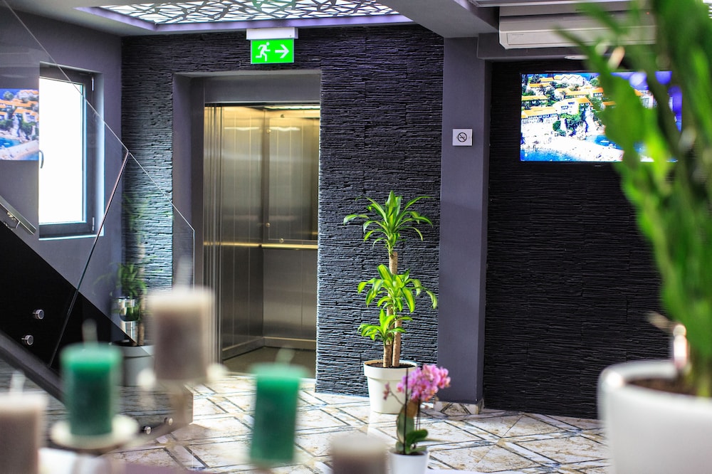 Hotel Premier 15/71