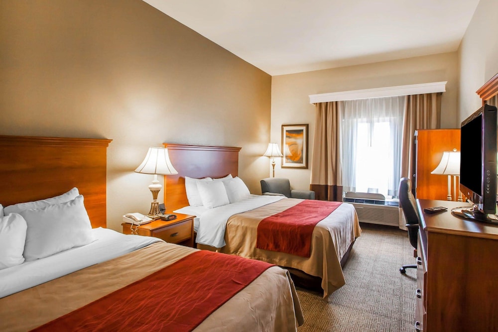 Quality Inn and Suites Germantown North 16/37