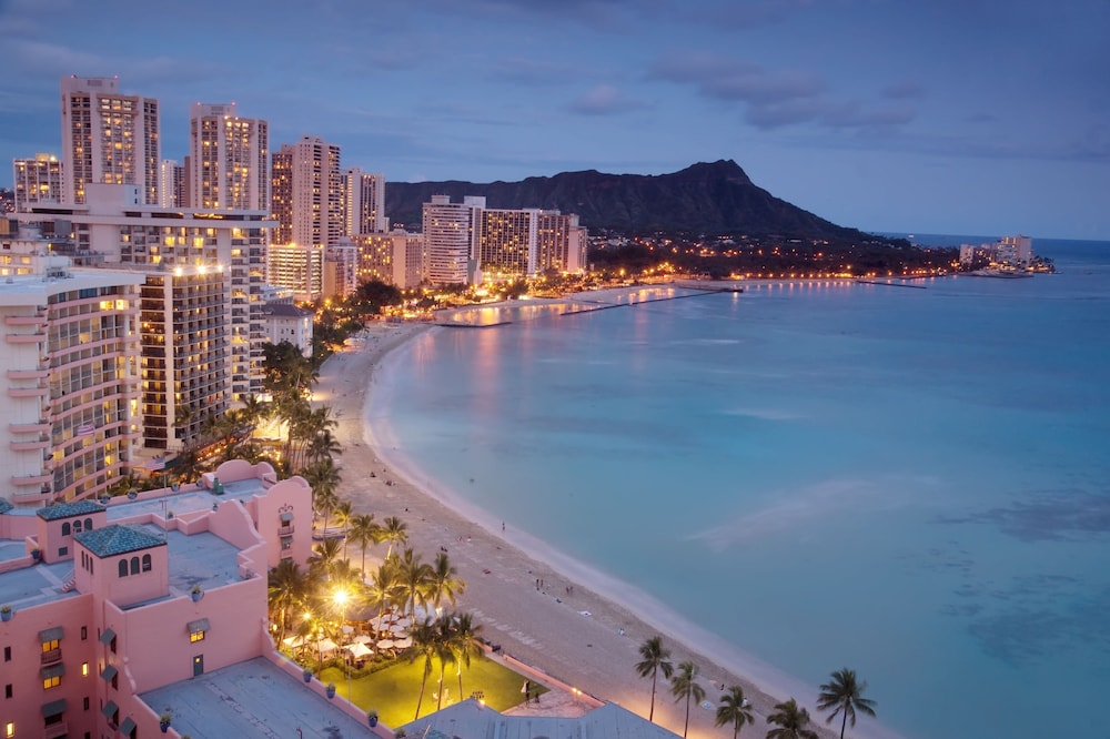 Waikiki Monarch Hotel 44/50