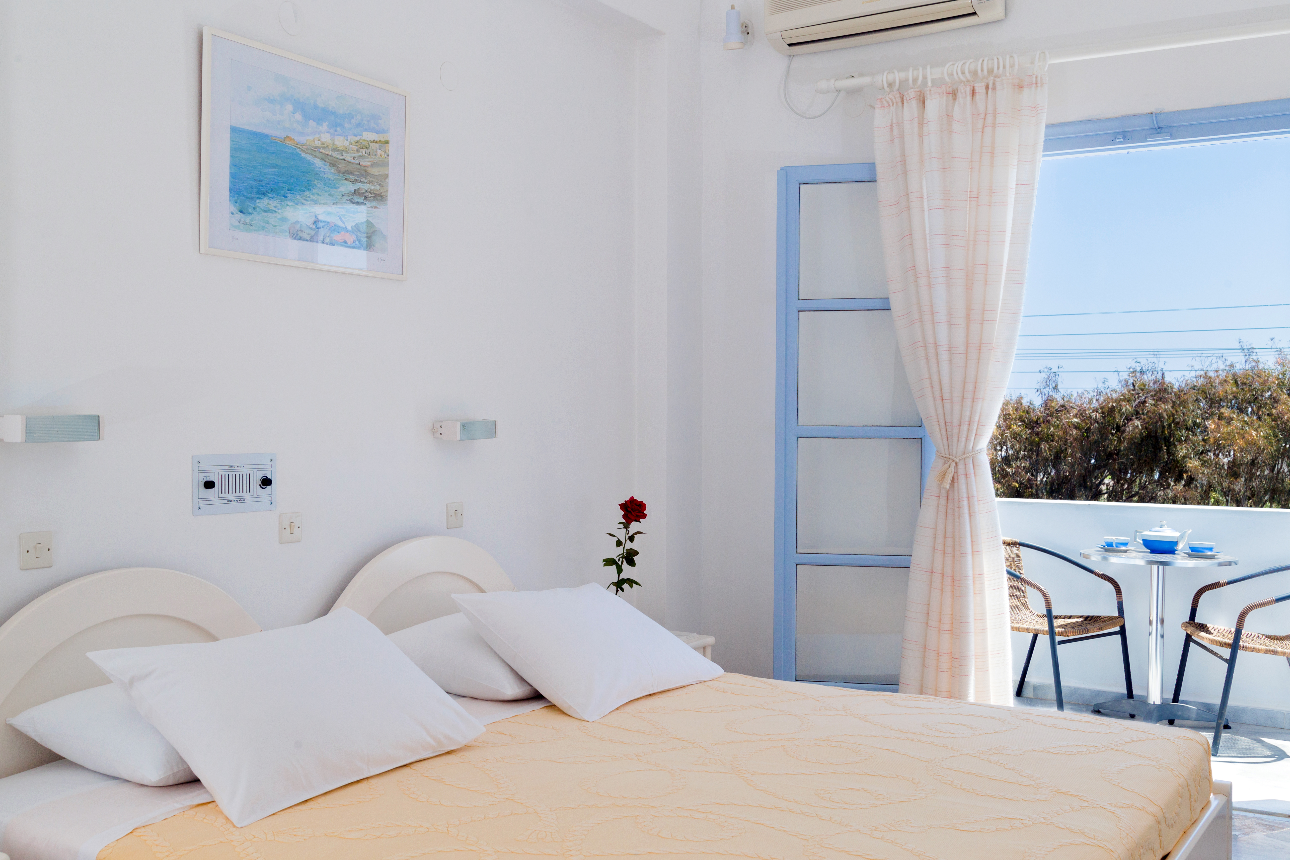 Standard, Double or Twin Bed