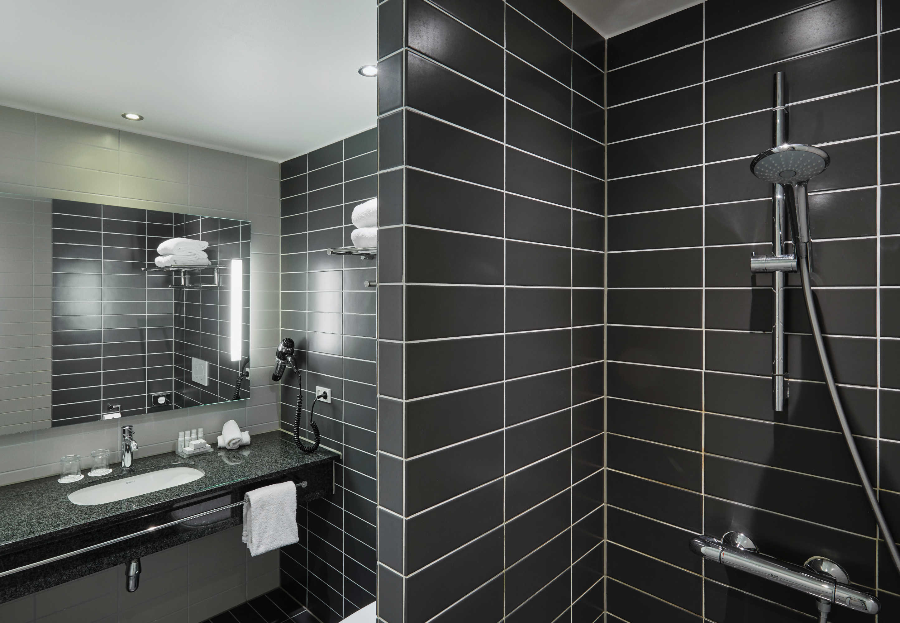 Standard, Twin Beds, City View, High Floor, CROWNE PLAZA COPENHAGEN TOWERS 3/4