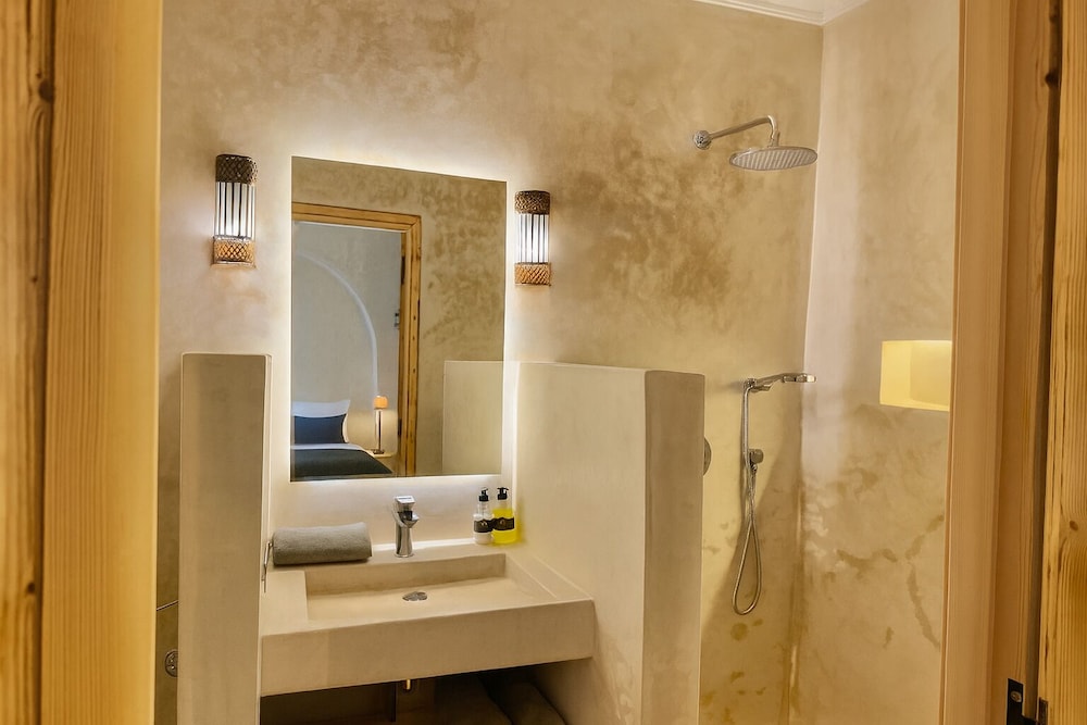 RIAD DAR MORE 46/49