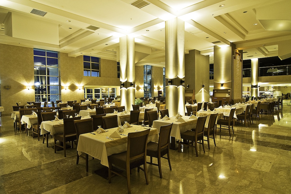 Adrina Hotel De Luxe Health and Spa 32/50