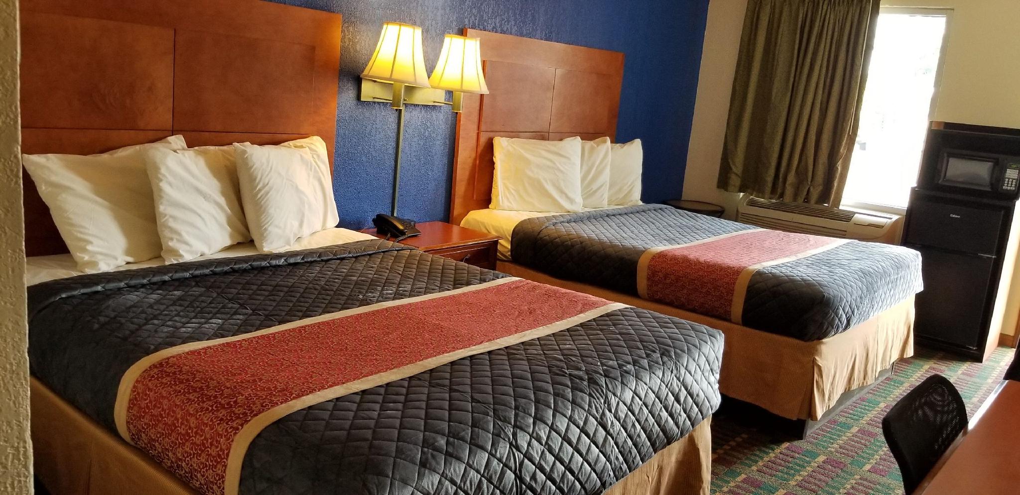 Executive Inn 10/29