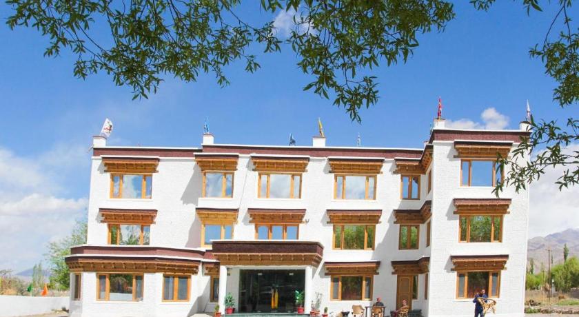 Ratna Hotel Ladakh, Leh