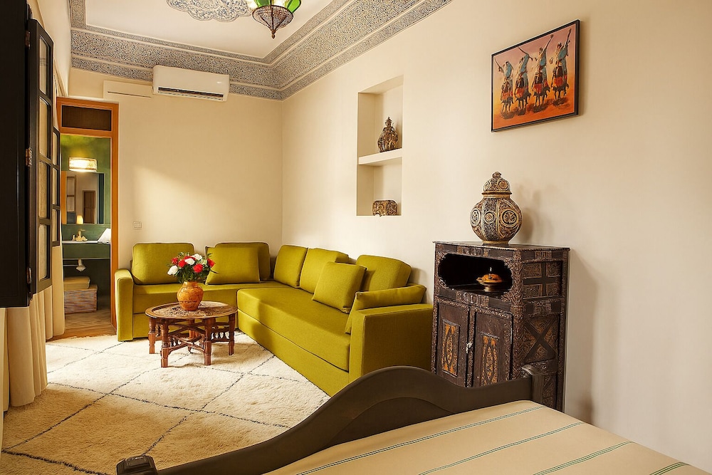 Riad 111 46/65