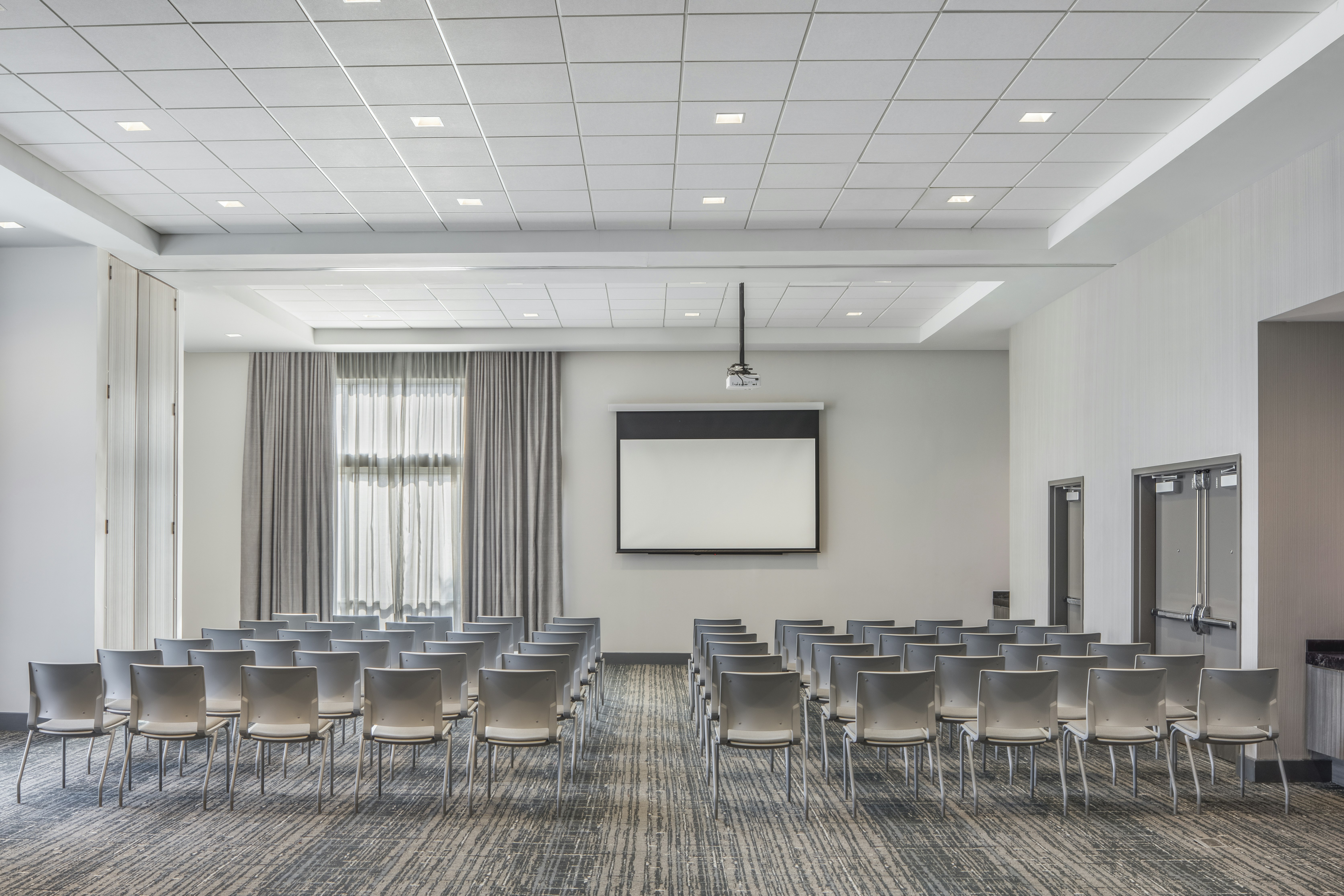 Embassy Suites by Hilton Atlanta Midtown 36/45