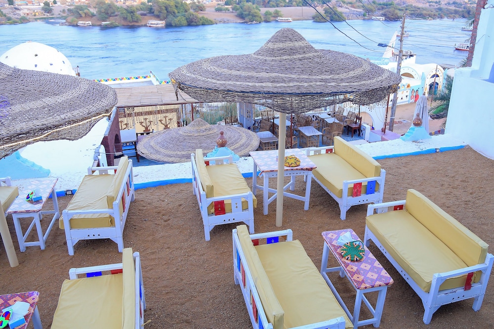 Nubian Palace 31/50